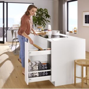 BLUM μπουκαλοθήκη για στενά ντουλάπια